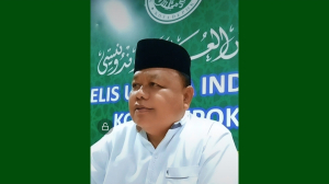 Menimbang Gelar, Menakar Keikhlasan. Antara Substansi Ilmu dan Jebakan Simbolik