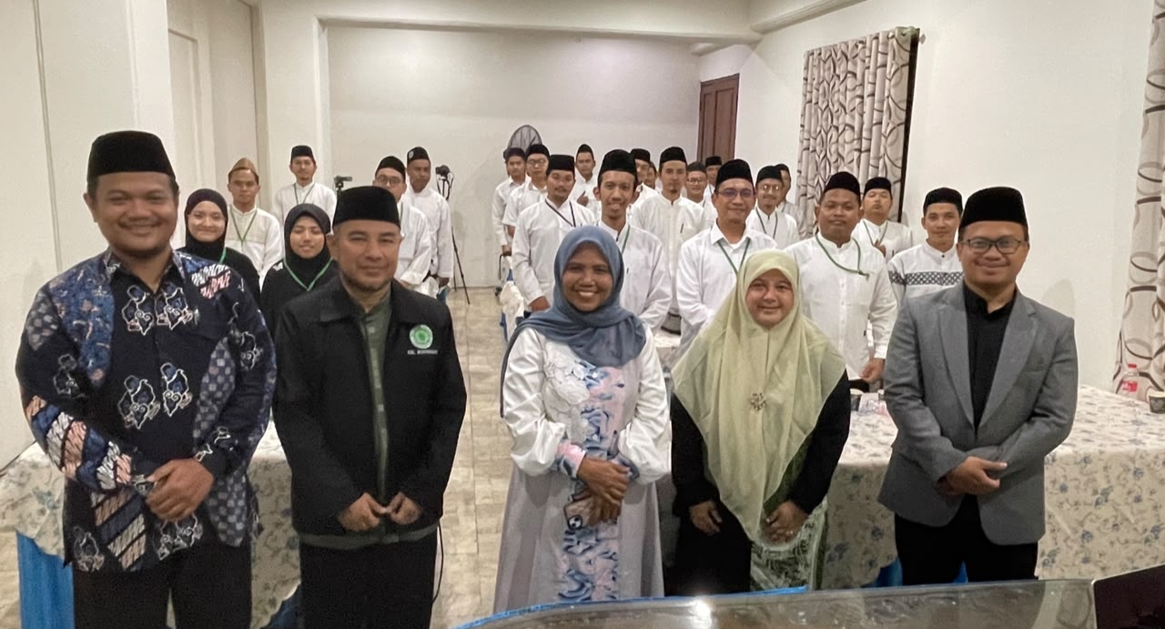 TAKHASSUS TAFSIR PKU MUI KOTA DEPOK HARI KEDUA SEMAKIN MENARIK, PEMATERI KOMPETEN DI BIDANGNYA